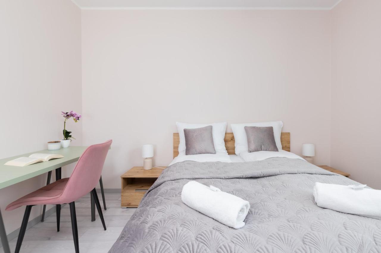Plac Unii Apartment Gdynia By Noclegi Renters Esterno foto