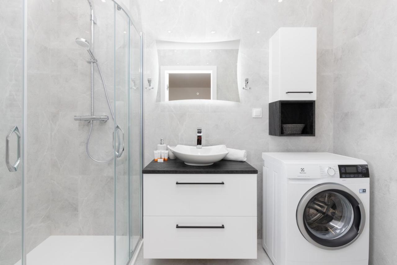 Plac Unii Apartment Gdynia By Noclegi Renters Esterno foto
